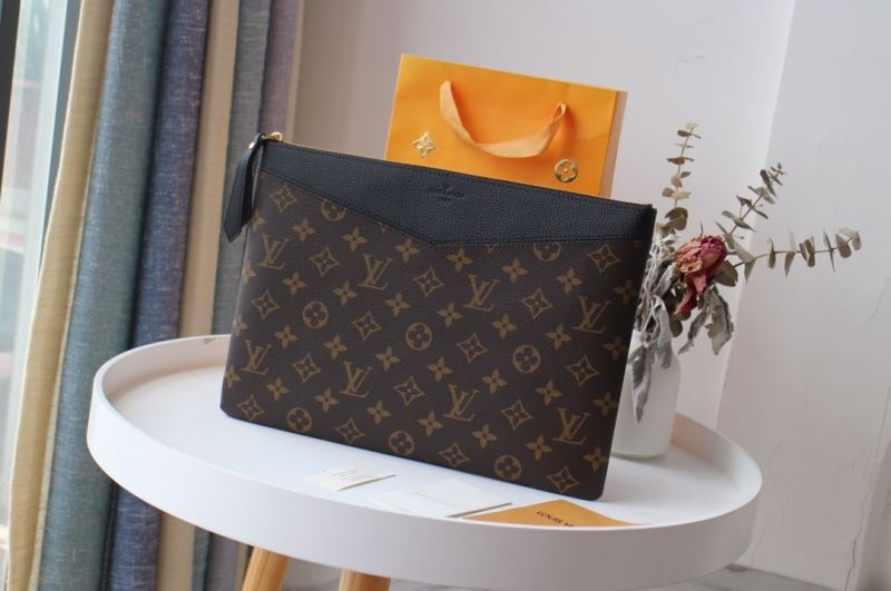 Louis Vuitton Clutch Bags